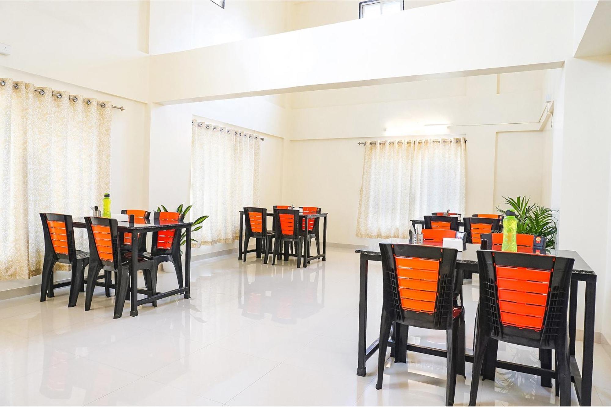 Fabhotel Majestic Luxurious - Nr Rajaram Bhiku Pathare Stadium Pune Eksteriør bilde